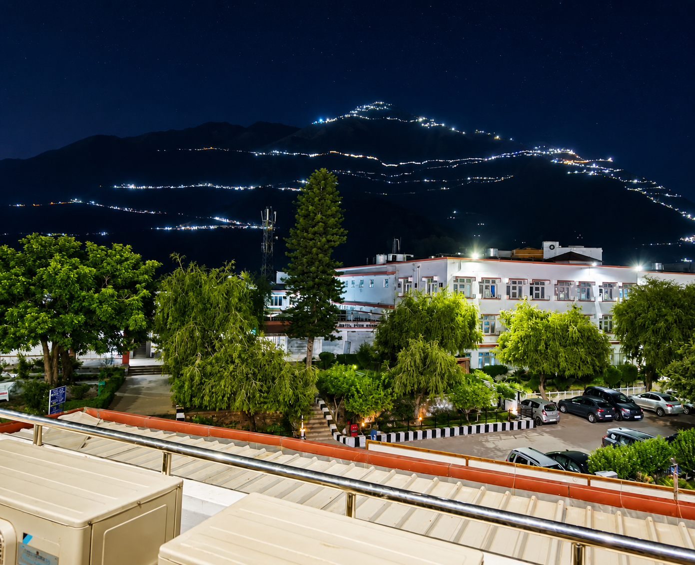 Niharika Bhawan Katra guest house